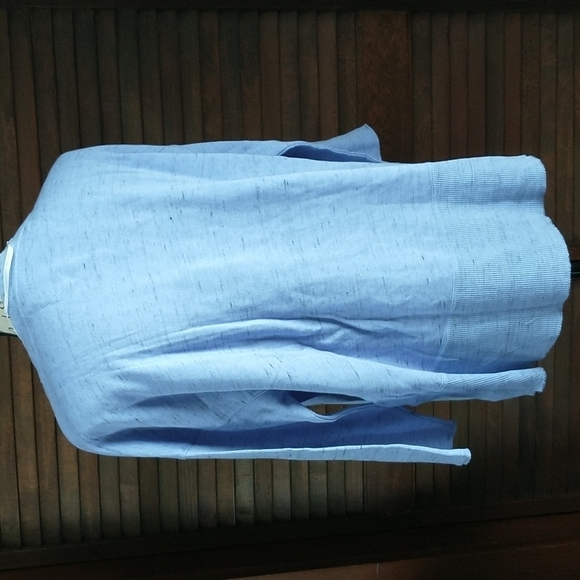 Pullover Shirt Women’s Size L NWOT - Picture 2 of 6